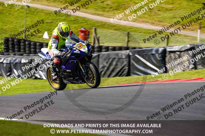 cadwell no limits trackday;cadwell park;cadwell park photographs;cadwell trackday photographs;enduro digital images;event digital images;eventdigitalimages;no limits trackdays;peter wileman photography;racing digital images;trackday digital images;trackday photos